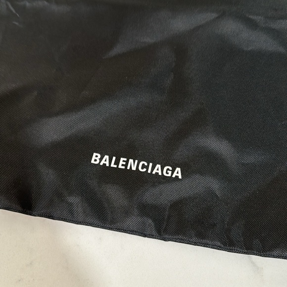 Balenciaga drawstring backpack new without tags - Picture 5 of 8